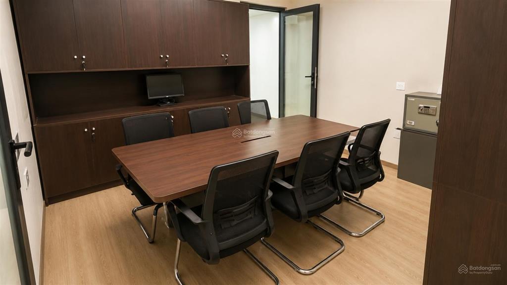 Cho thuê văn phòng tại tòa nhà sumitomo, 535 kim mã 60m2 khu ba đình, cạnh hồ ngọc khánh
