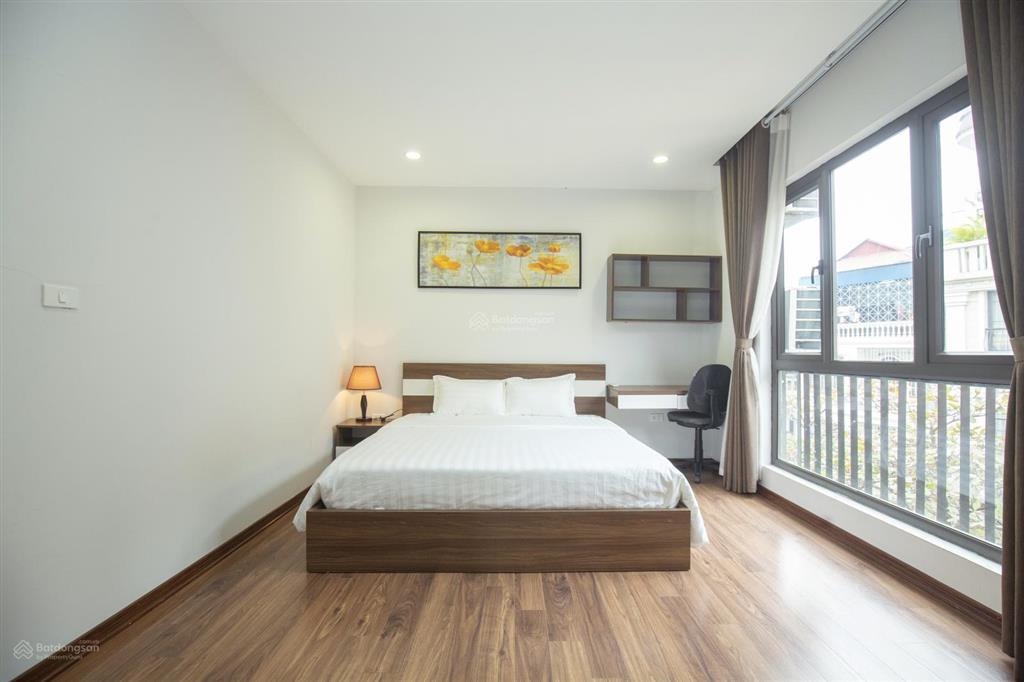 Cho thuê căn hộ dịch vụ 1pn đào tấn, ba đình full nội thất mới 100%, view cực đẹp