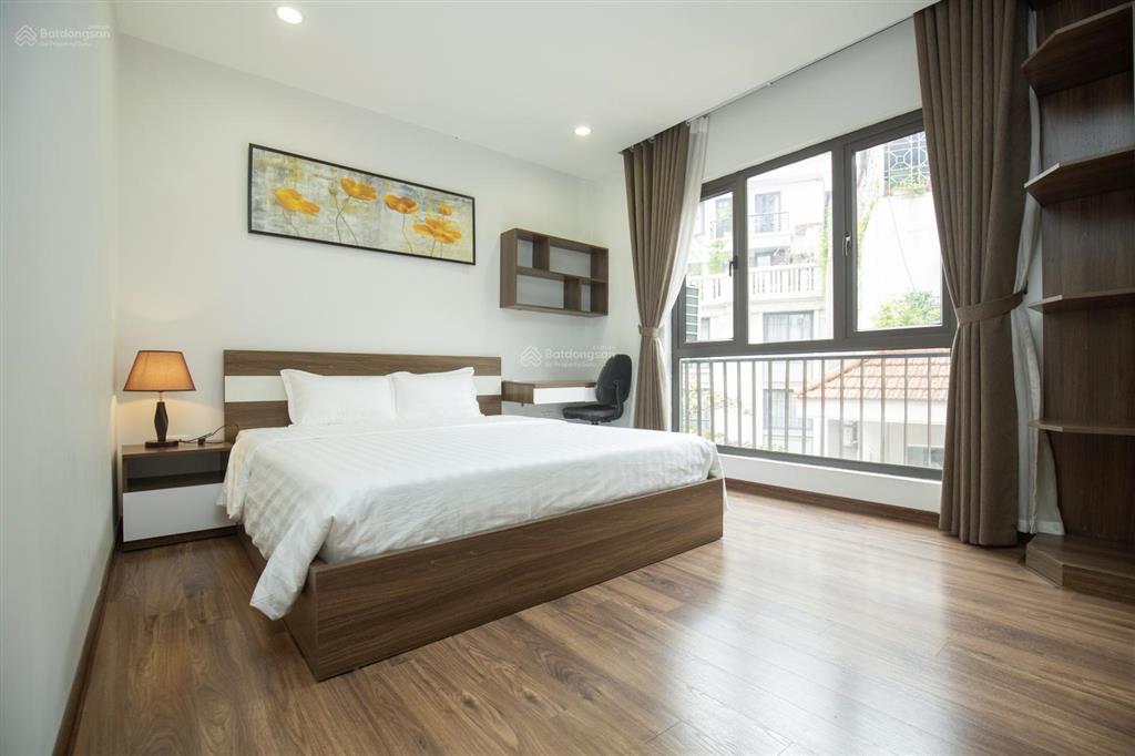 Cho thuê căn hộ dịch vụ 1pn đào tấn, ba đình full nội thất mới 100%, view cực đẹp