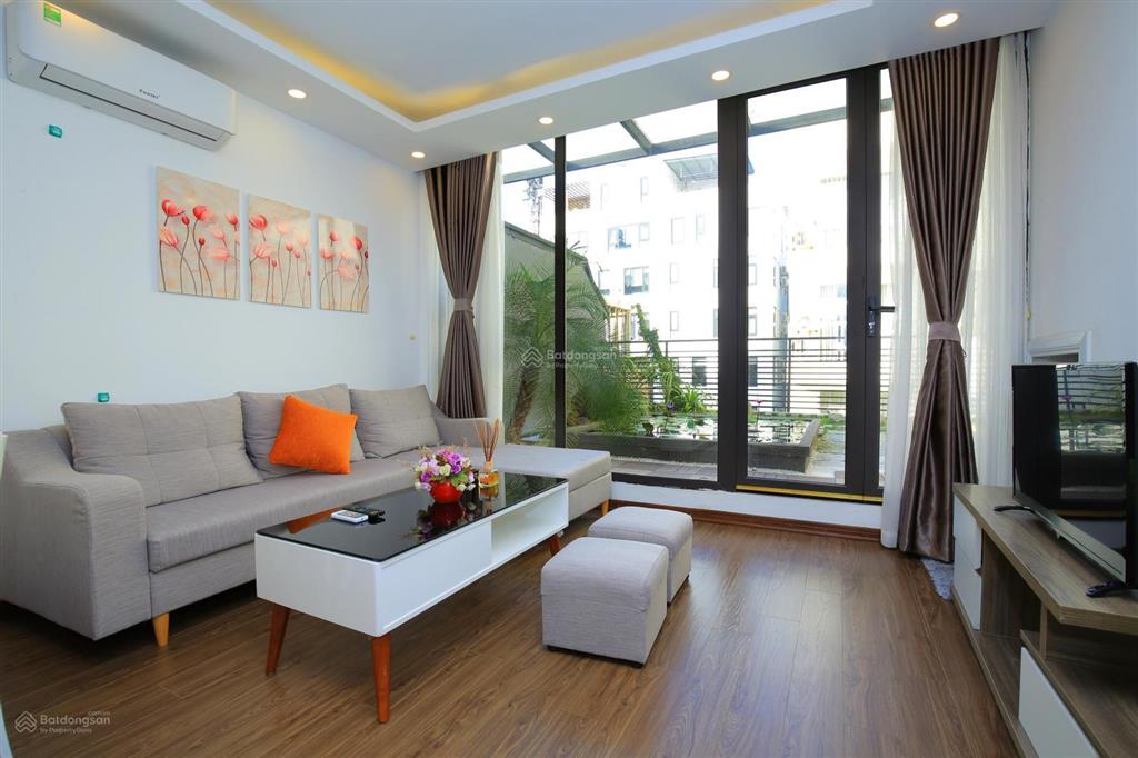 Cho thuê căn hộ dịch vụ có sân vườn 100m tại 41 linh lang, ba đình, hà nội