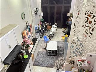 Bán nhà bồ đề , long biên 30m2 x mt3,6 x 4tầng gần cầu chương dương  nhà dân xây mới ở ngay