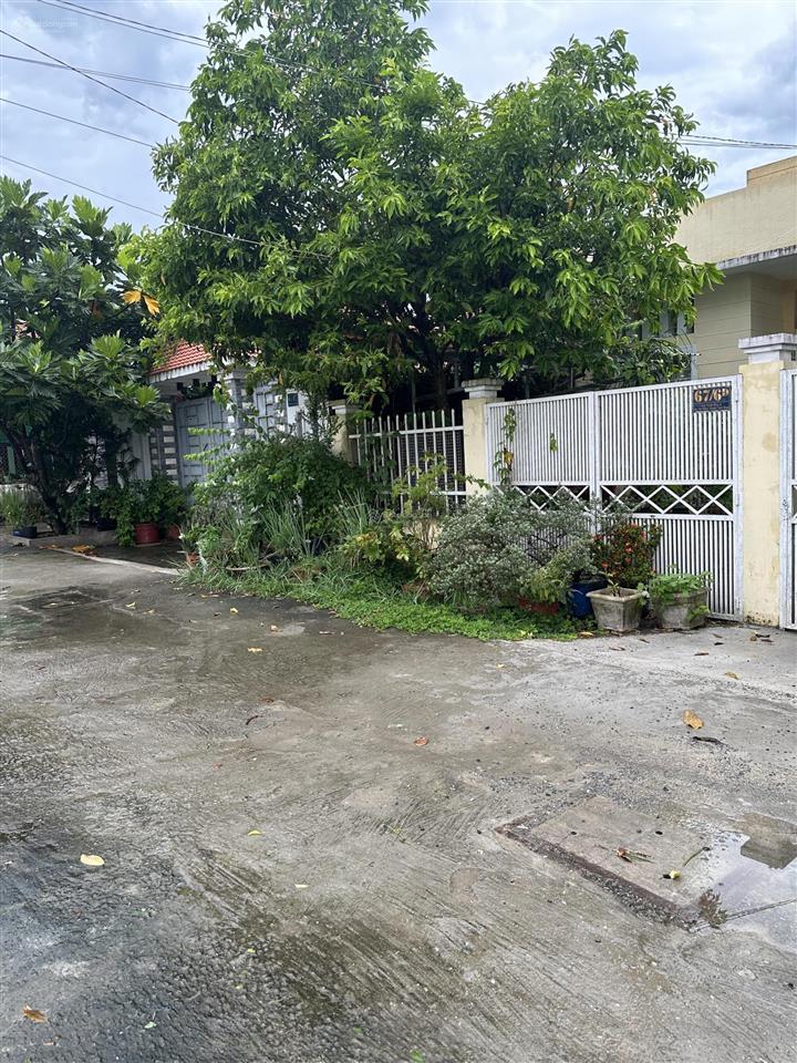 Cần bán 02 lô đất đẹp full thổ cư nở hậu hinh l, 283m và 260m, 1 sẹc tân hiệp 4, sát thị trấn hm