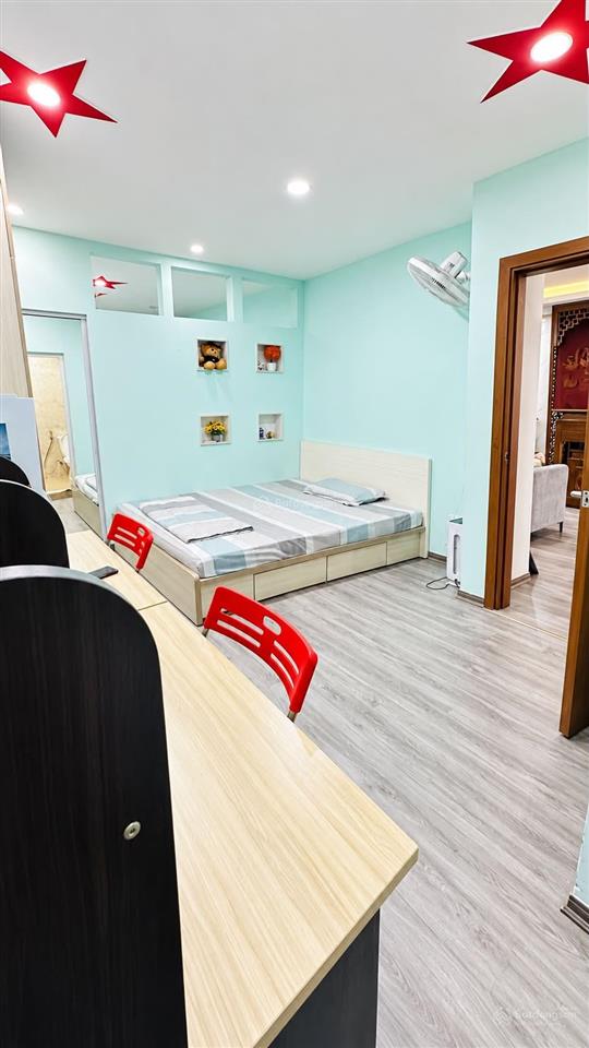 Chính chủ bán căn hộ 3pn gemek 1 giá chỉ hơn 3 tỉ