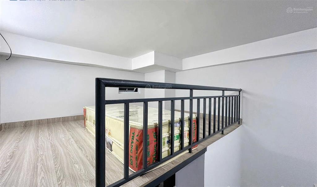Nhượng lại phòng thuê nửa cọc có tl, cọc 7tr, hđt 3/2027, đầy đủ nội thất, có ban công