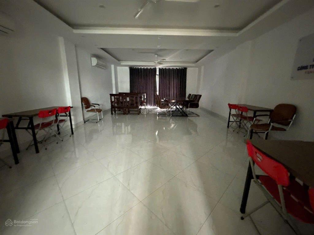 Thanh xuâncần bán tòa building mặt phố 120m2 9 tầng có hầm mới tinh đầy đủ gpxd hoàn công pccc