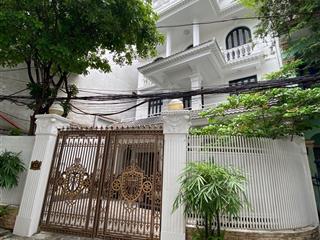 Bán biệt thự cầu giấy 188m2 hơn 11m mặt tiền ngõ nông yên tĩnh ô tô tránh 68 tỷ