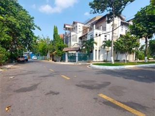 Bán biệt thự 240m2 ngang 12m khu phân lô, gần công viên lớn nhất nguyễn văn lượng gò vấp, 21 tỷ tl