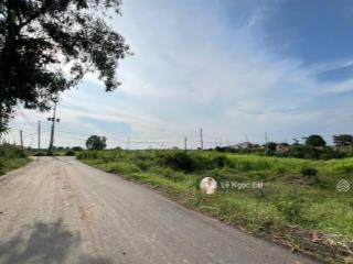 Đất ngộp mặt tiền út an thị trấn đức hoà dt 5x23m giá 1ty350