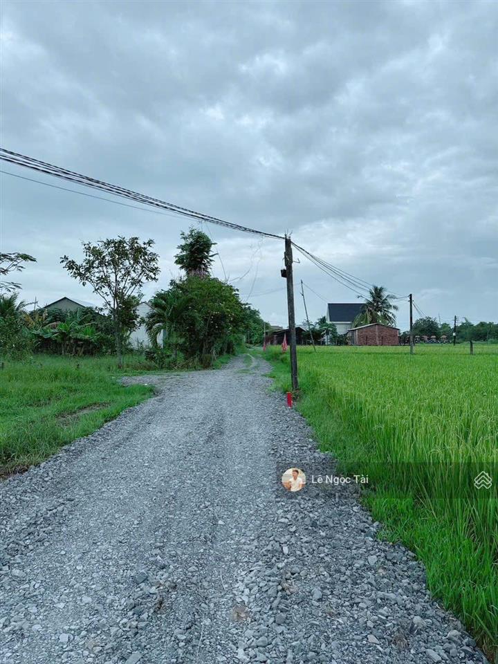 3 lô đất gần 823d dt 5x22m giá 550tr full thổ cư. sổ riêng, công chứng sang tên ngay