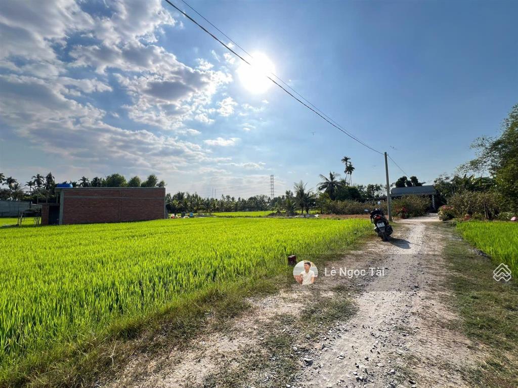 Đất xây nhà 5x25m giá 680tr ô tô tới đất