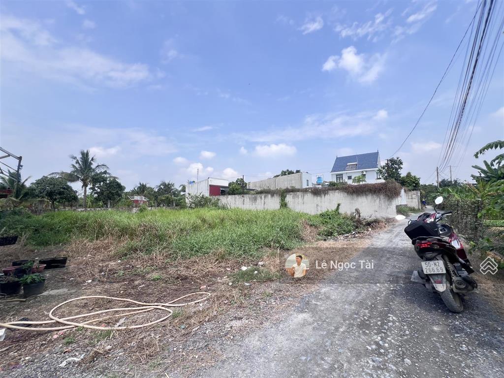 Đất sát kcn tân đức dt 5x30m giá 1ty2 đường ô tô