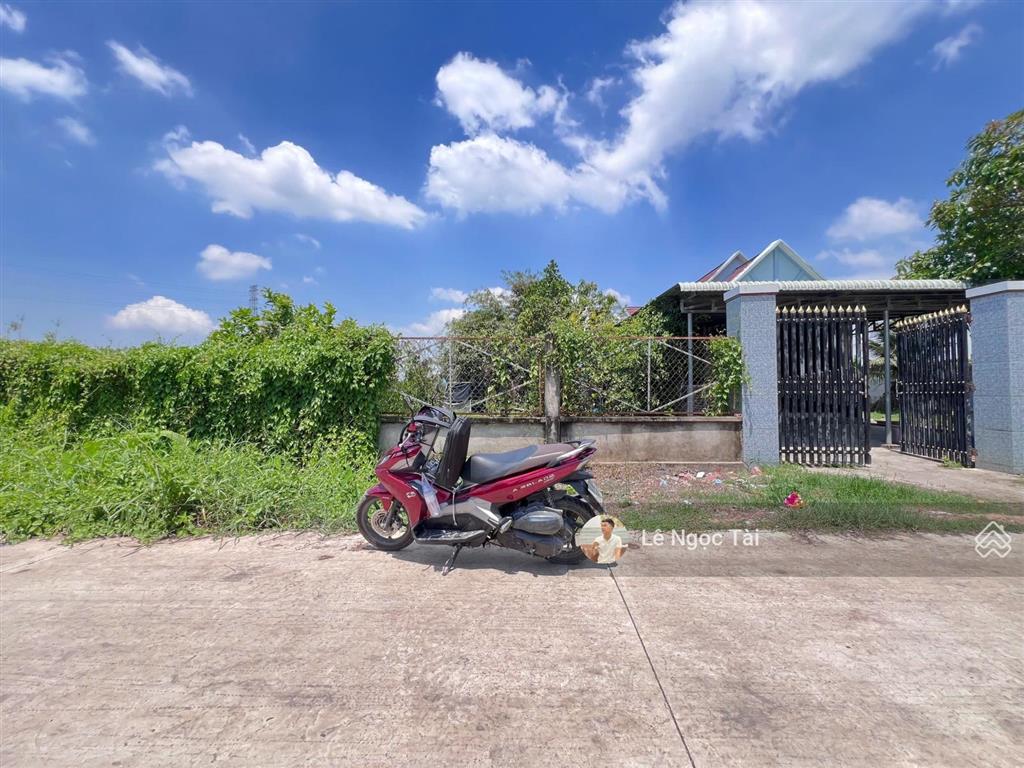 Đất hoà khánh đường bê tông 5x30m giá 700tr