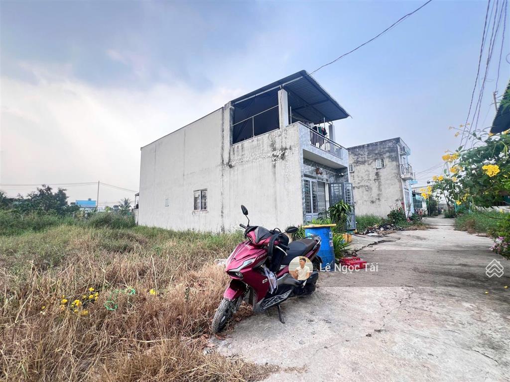 Đất sát khu công nghiệp tân đức 5x18m, giá 850tr