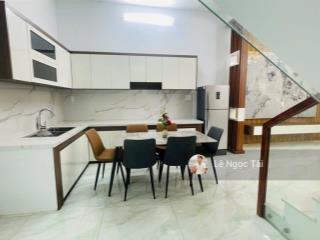 Nhà thị trấn giá ngộp 5x26m giá 2ty1