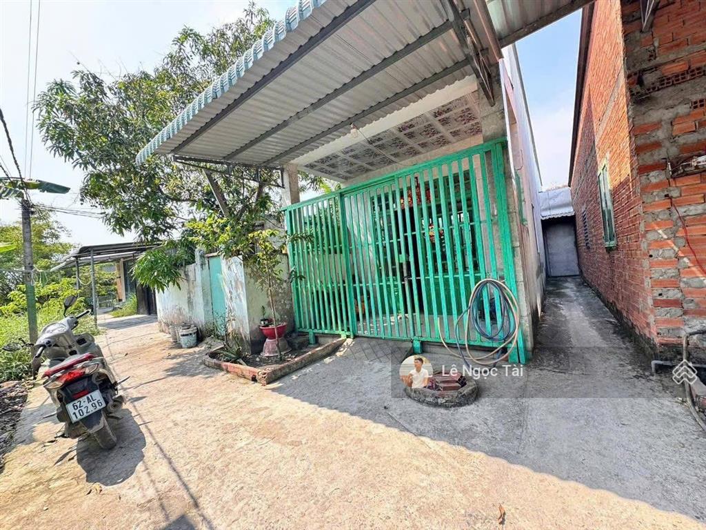 Nhà đức hoà đông 4x17m giá 950tr