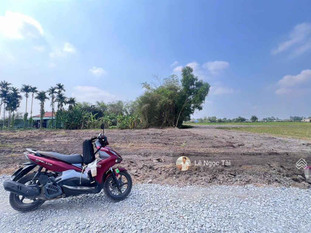 Đất hòa khánh đông dt 5x30m giá 650tr đường thông ô tô
