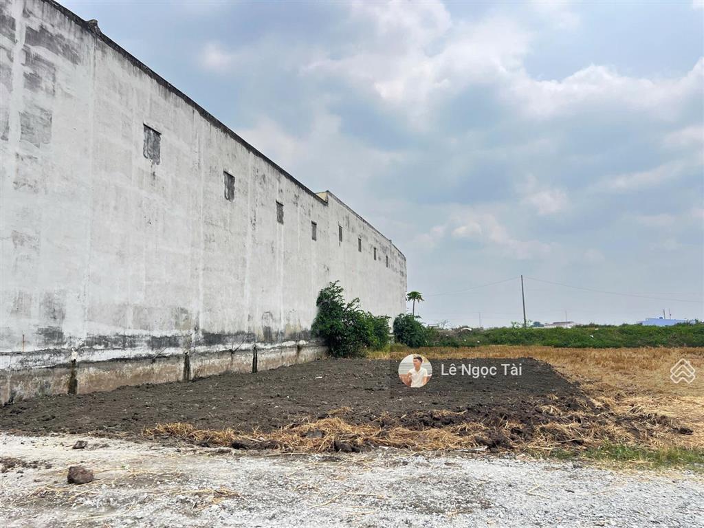 Đất thị trấn đức hoà 5x20m giá 850tr sát trường thpt đức hòa