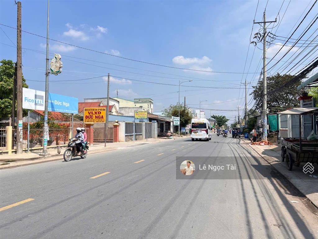 Mặt tiền 825 vị trí kinh doanh 6x44,5m giá 6tỷ6