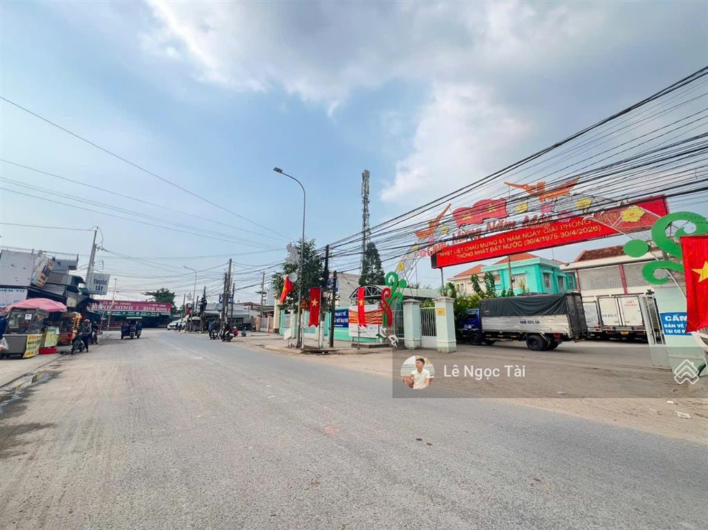 Đất đức hoà đông 6x23m giá 950tr sau lưng uỷ ban xã