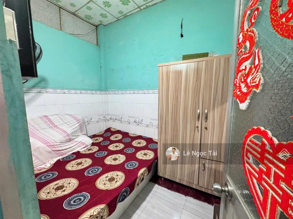 Nhà đức hoà hạ sát kcn tân đức 4x19m giá 1ty1