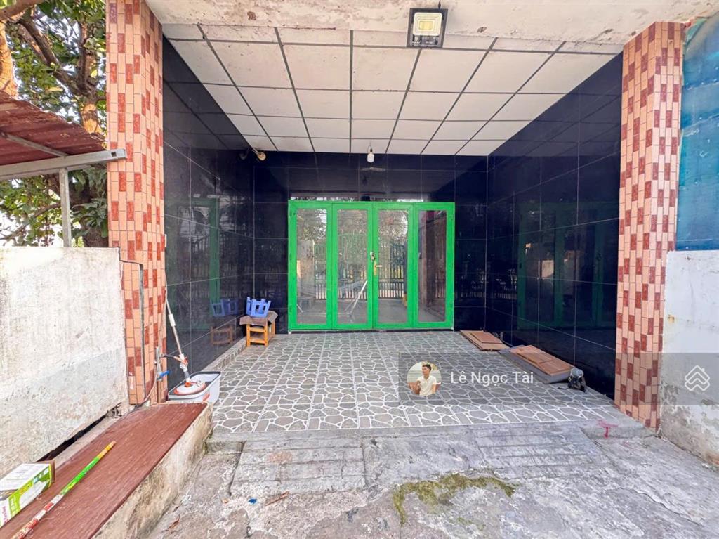 Nhà đức hoà đông 4,2x25m giá 1ty350 đường bê tông