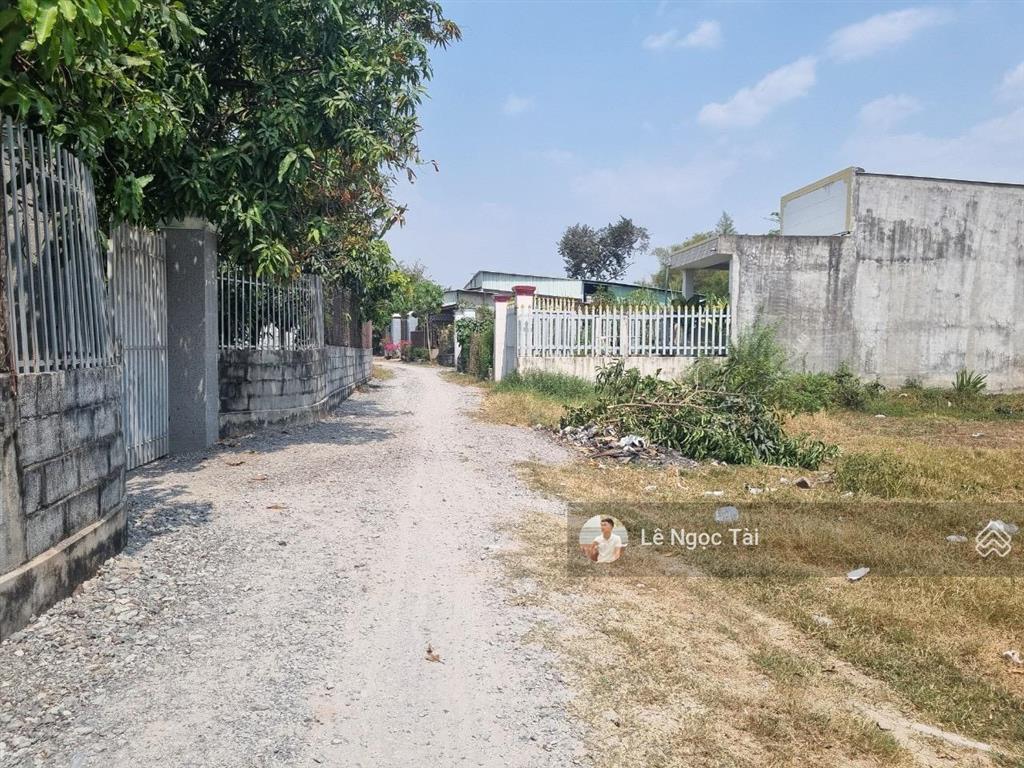 Đất đức hòa đông 5x22m giá 1 tỷ 150 triệu đường ô tô