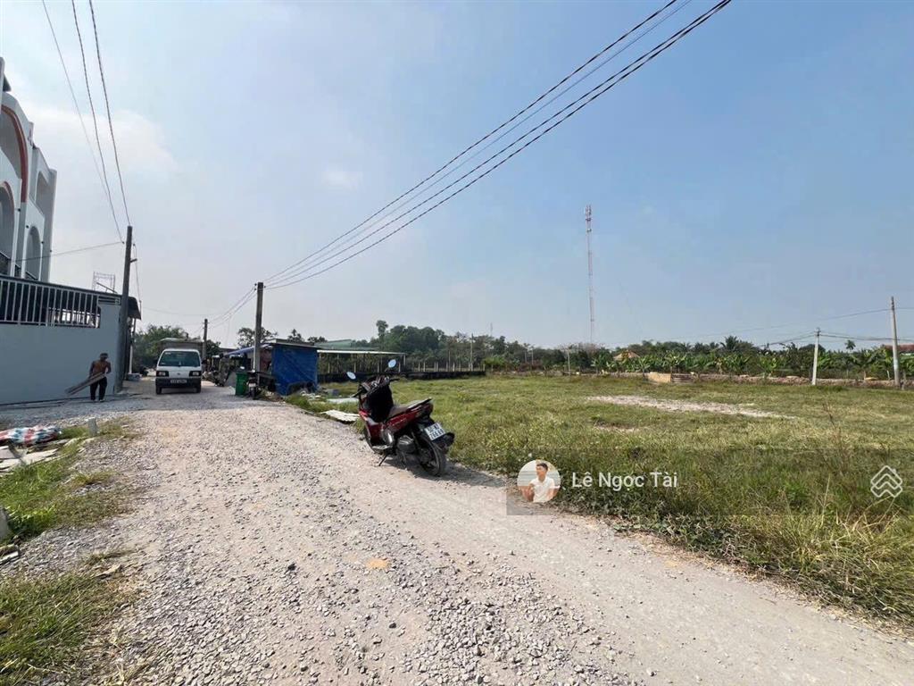Đất xây nhà trọ đức hòa hạ 10x34m giá 2ty550
