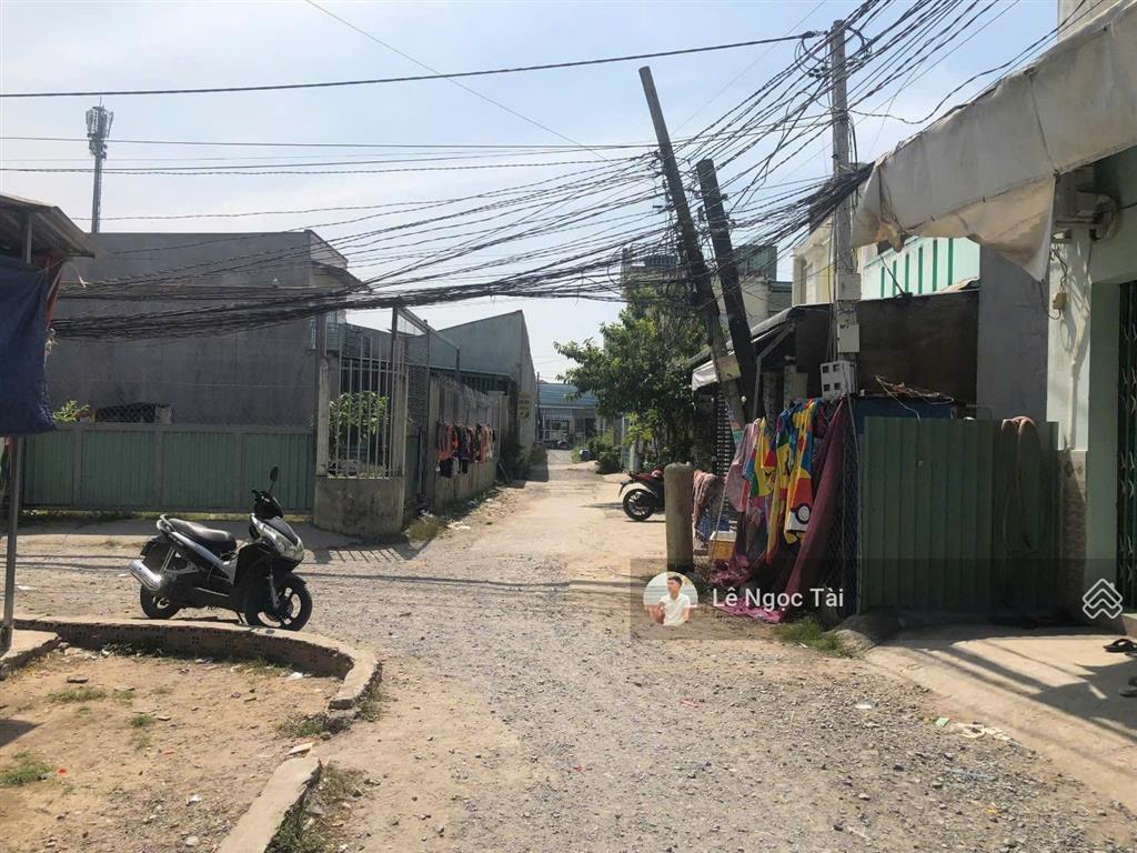 Đất sát chợ đồn cây dương 5x19m giá 899tr