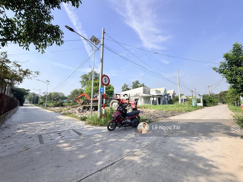 Đất đức hòa đông 10x47m giá 2 tỷ 650 xây trọ kho xưởng