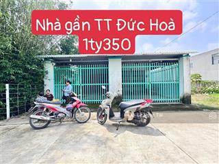 Nhà 1/823d 4,5x27m giá 1ty350 đường bê tông thông