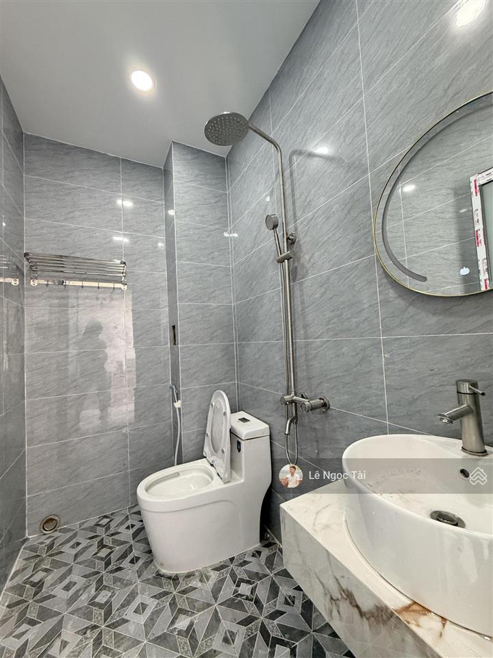 Nhà đức hoà hạ có hoàn công 4,2x31m giá 1ty790 có hoàn công