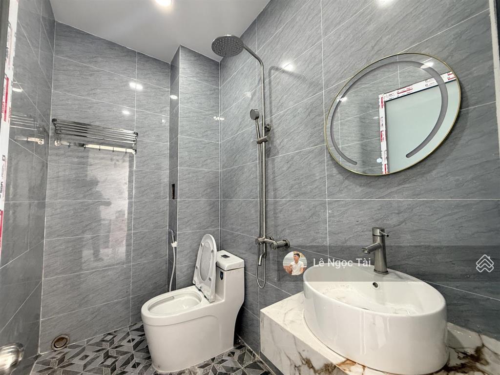 Nhà đức hoà hạ có hoàn công 4,2x31m giá 1ty790 có hoàn công