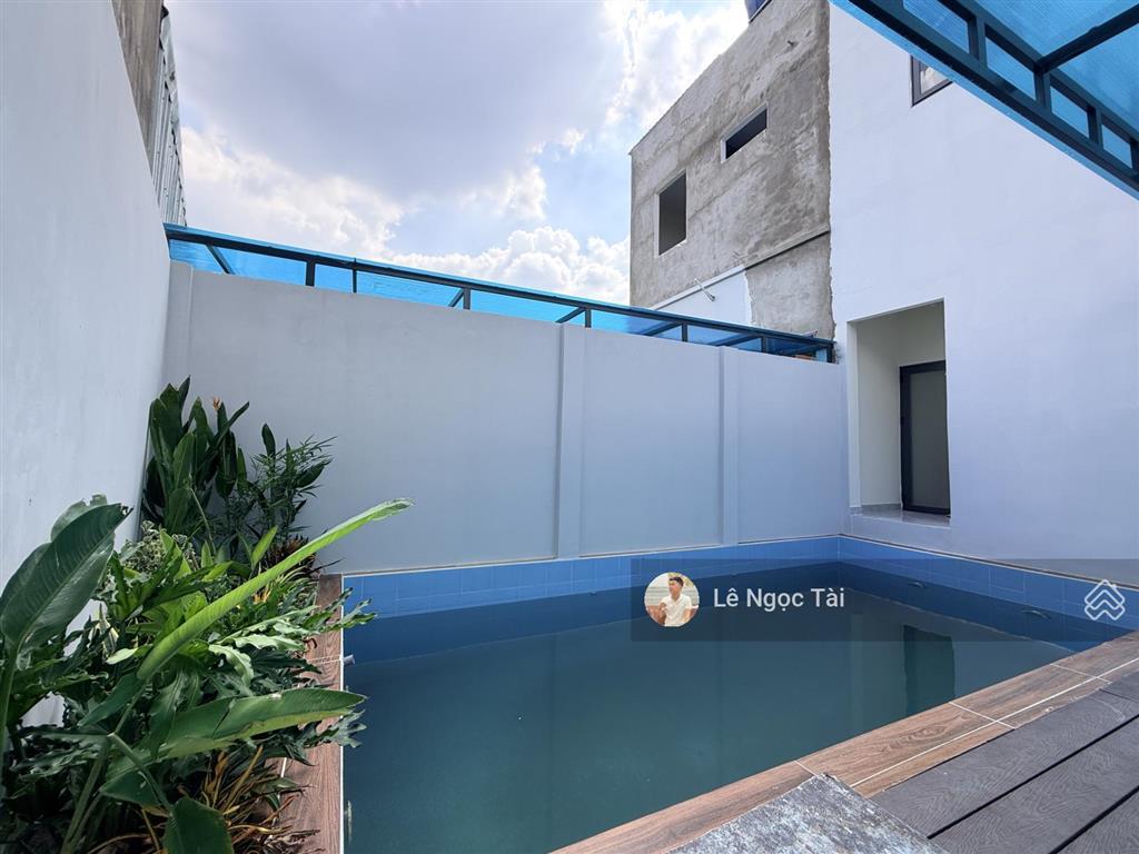 Nhà đức hòa đông có hồ bơi 5x28m giá 2ty550 có 3 phòng ngủ 3 vệ sinh