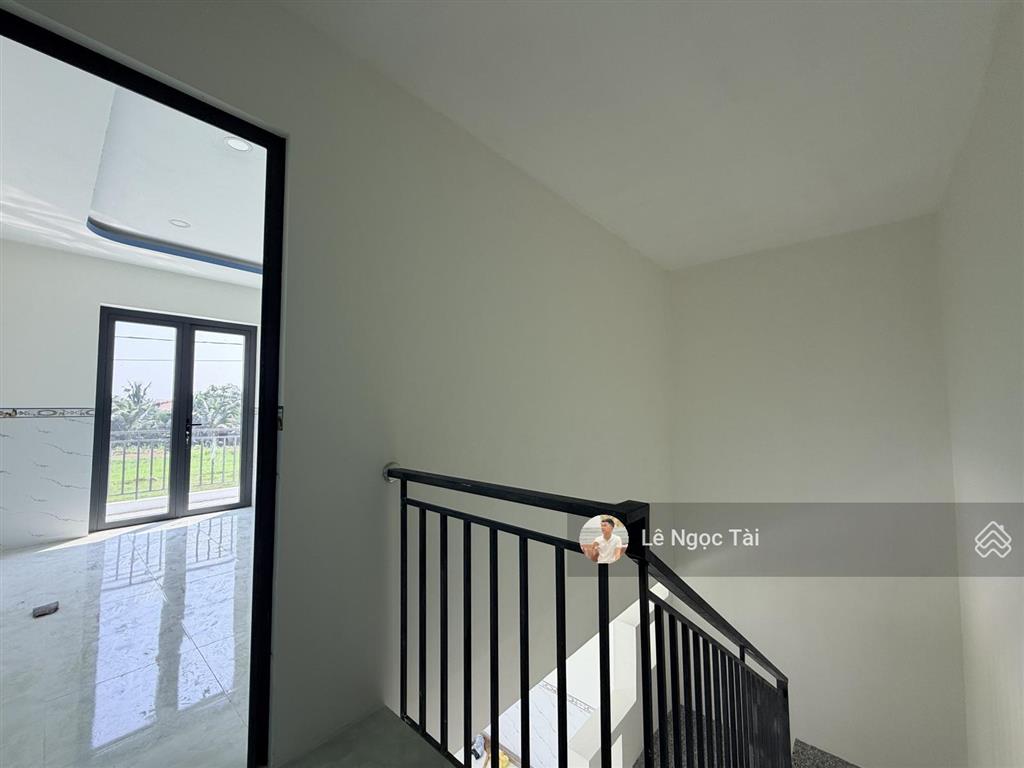 Nhà 1 trệt 1 lầu đức hòa đường ô tô giá 1 tỷ 050