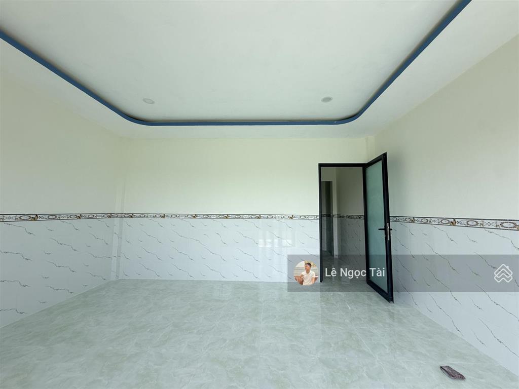 Nhà 1 trệt 1 lầu đức hòa đường ô tô giá 1 tỷ 050