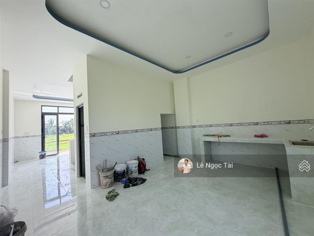 Nhà 1 trệt 1 lầu đức hòa đường ô tô giá 1 tỷ 050
