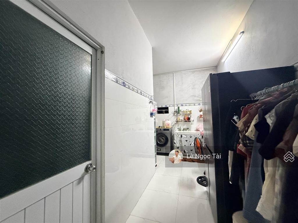Nhà đức hòa hạ 1 trệt 1 lửng 5x12m giá 1 tỷ 2 đường bê tông