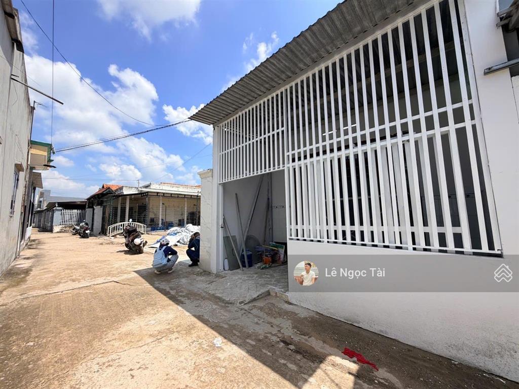 Nhà đức hoà đông 5x20m giá 1ty350
