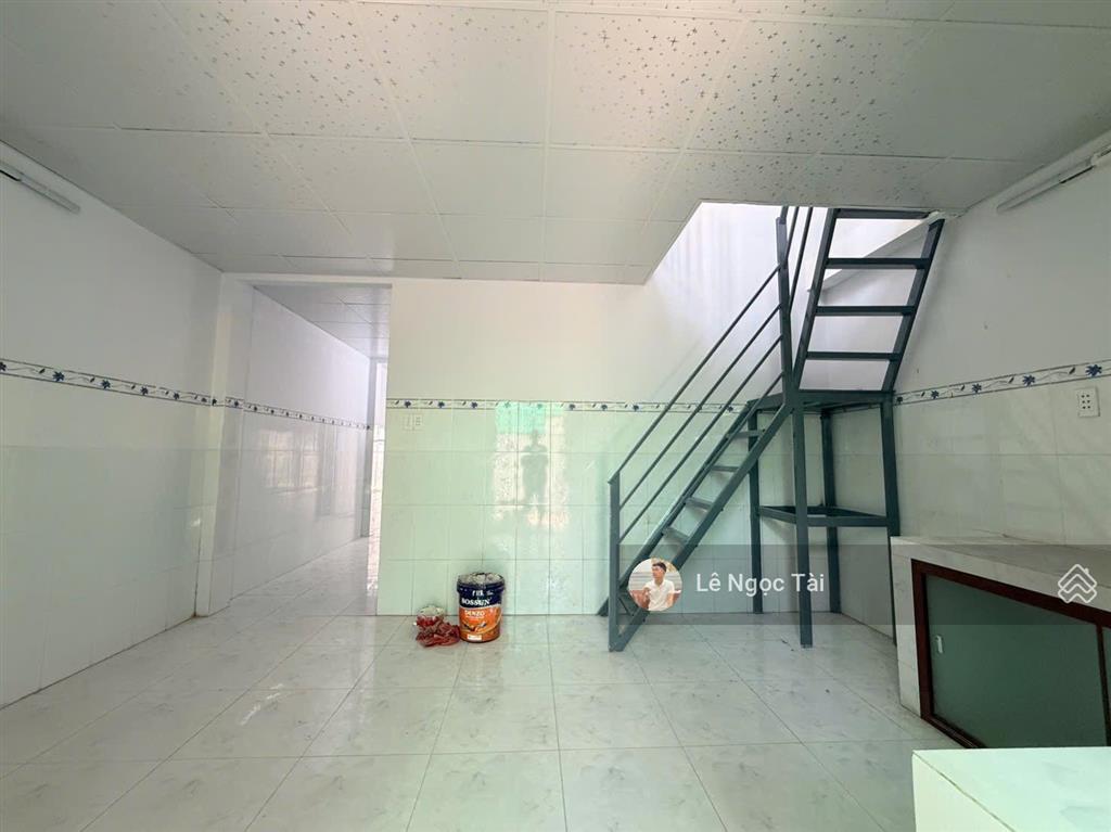 Nhà đức hoà đông 5x20m giá 1ty350