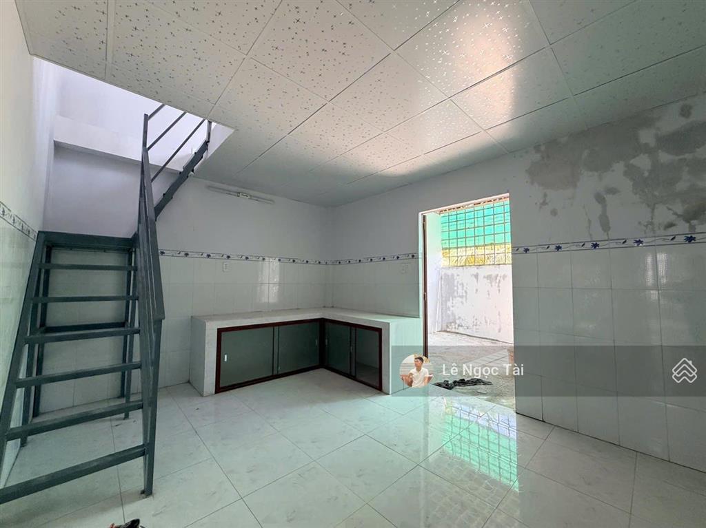 Nhà đức hoà đông 5x20m giá 1ty350