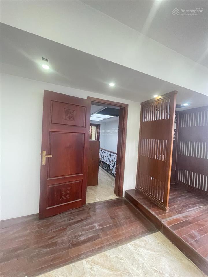 Bán nhà mặt phố âu cơ tây hồ 128m2 x 7 tầng, thang máy view hồ tây