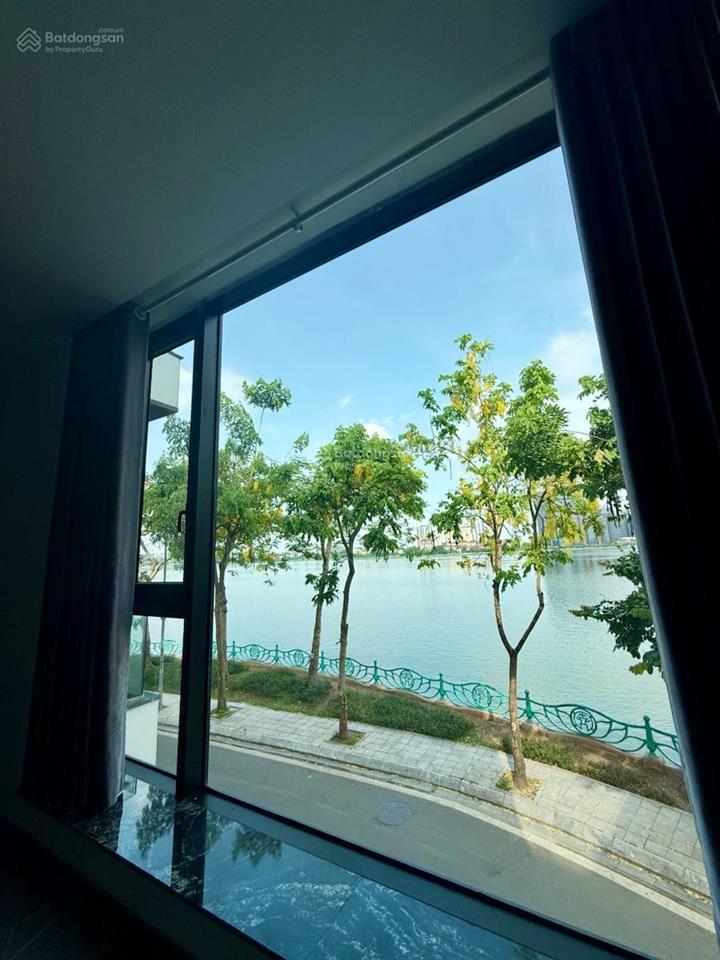 Bán nhà mặt phố nhật chiêu cạnh 2 con rồng view hồ tây 86m x 6 tầng