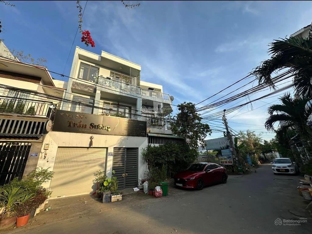Mặt tiền có thể kinh doanhnhà 3 tầng gần vincom lê văn việt80m²ngang 6mđường 6mgiá 5,8 tỷ