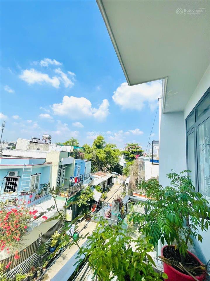 Mặt tiền có thể kinh doanhnhà 3 tầng gần vincom lê văn việt80m²ngang 6mđường 6mgiá 5,8 tỷ