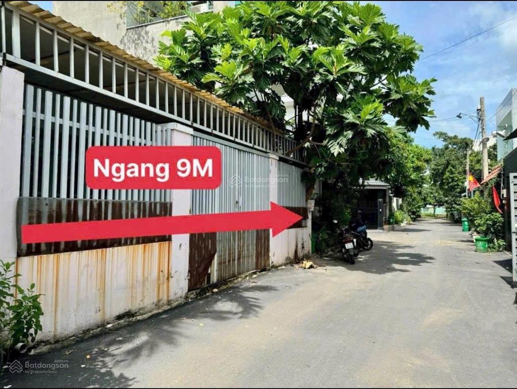 Hơn 6 tỷ, trả 5.6 tỷ không bán, nay bán chỉ 5 tỷ nhỏ  90m2  ngang 9m  khu phân lô  lê văn việt