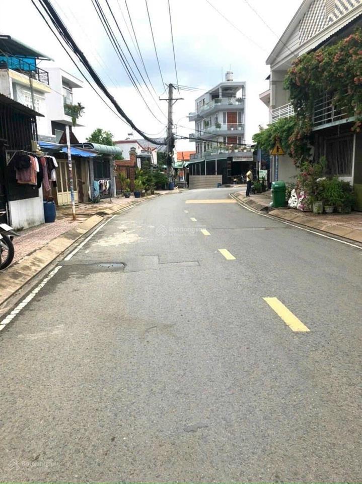 9 tỷ còn 6.8 tỷ  mặt tiền kinh doanh ngang 8m 152m2 thổ 100m2 ngay chợ 138 hoàng hữu nam  xn q9