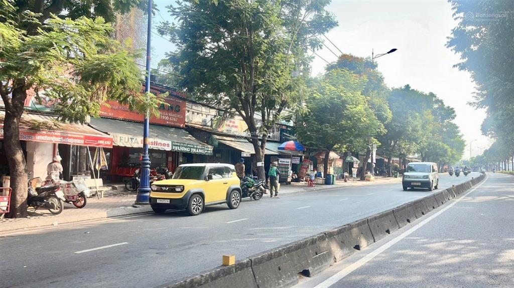 Gấp 7,2 tỷ còn 5,9 tỷ  ngay ngã tư thủ đức  nhà 3 tầng  80m2  hiệp phú  xn  metro