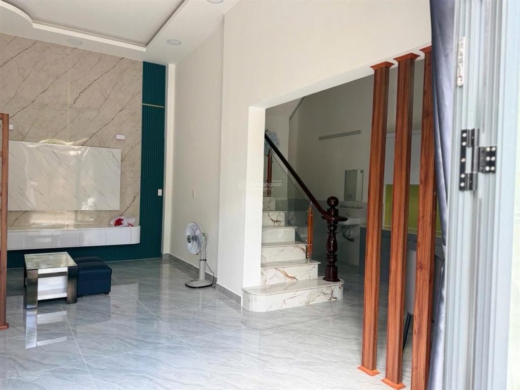 Nhà lầu mặt tiền phước bình  ngang 6m  rẻ!!! chỉ 6,45 tỷ  đỗ xuân hợp q9