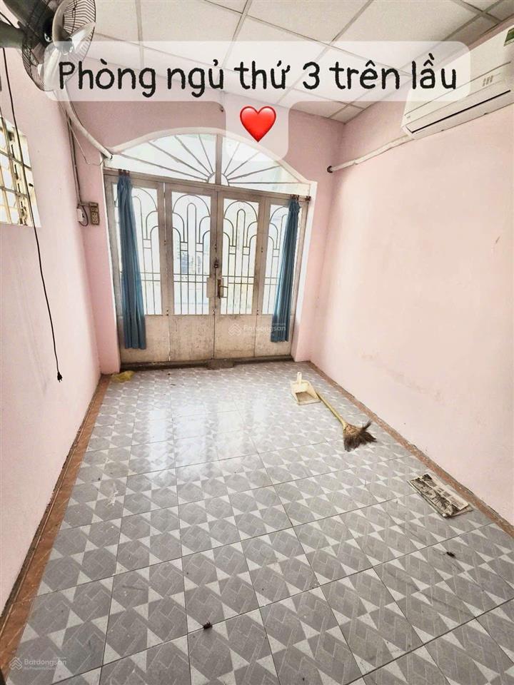 Chỉ 3,6 tỷ  trương văn thành  hiệp phú  2 tầng  5 pn  54m2 đất  82m2 sàn