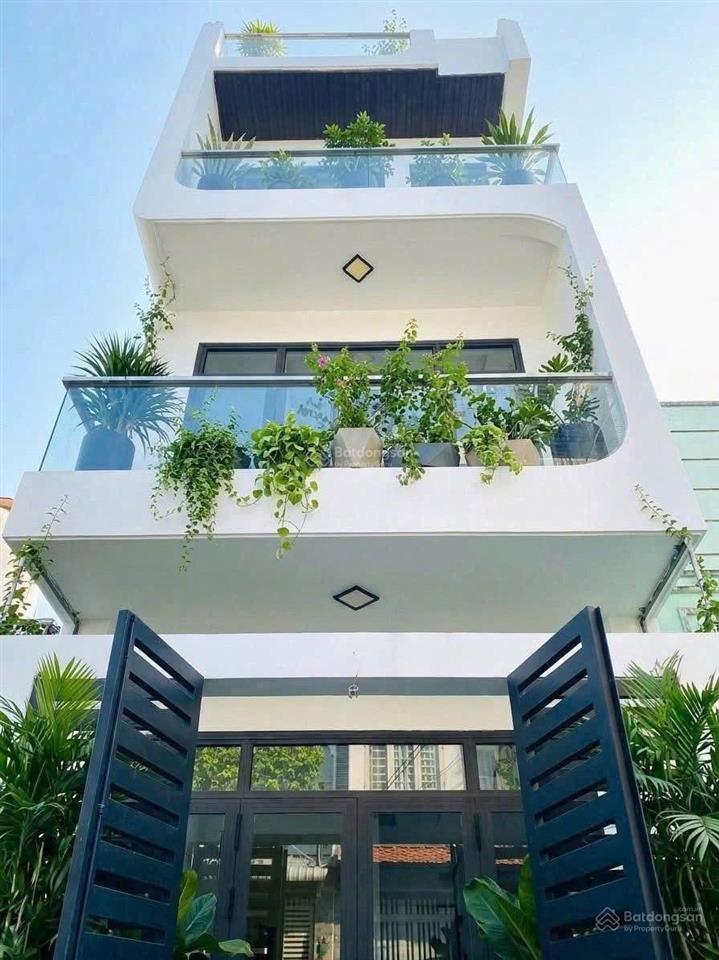 5,5 tỷ ngộp bán gấp 4,7 tỷ  4 tầng  cho thuê 12tr  đường ôtô  gần vinhome grand park q9